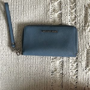 Michael Kors Wristlet